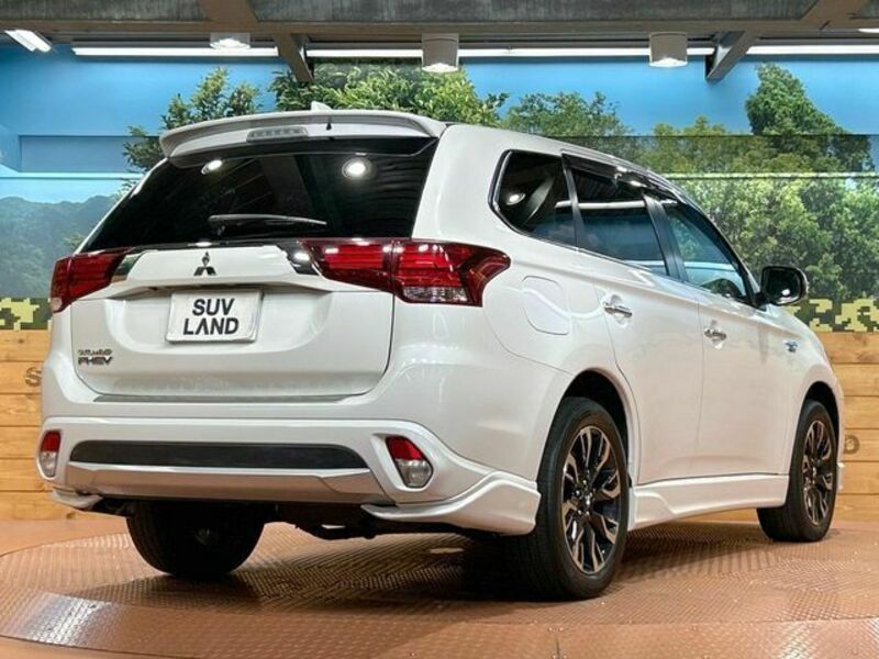 OUTLANDER PHEV