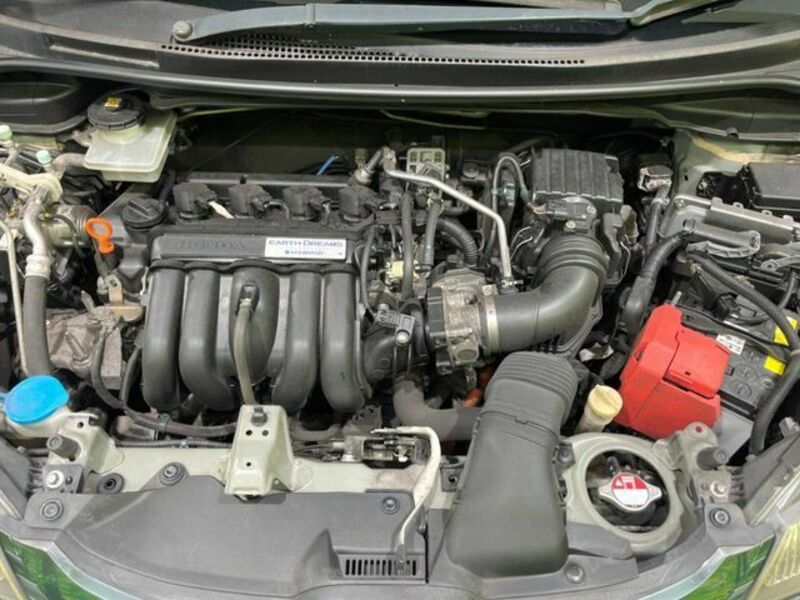 FIT HYBRID