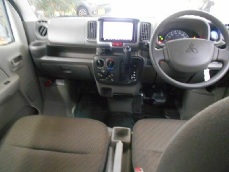 MINICAB VAN
