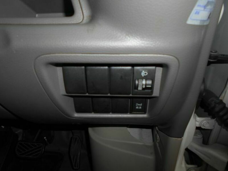 MINICAB VAN