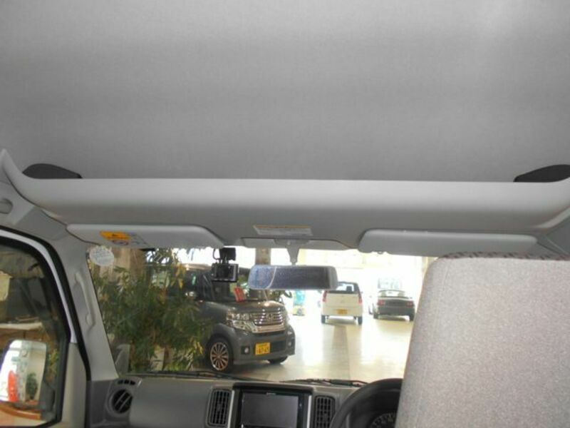 MINICAB VAN