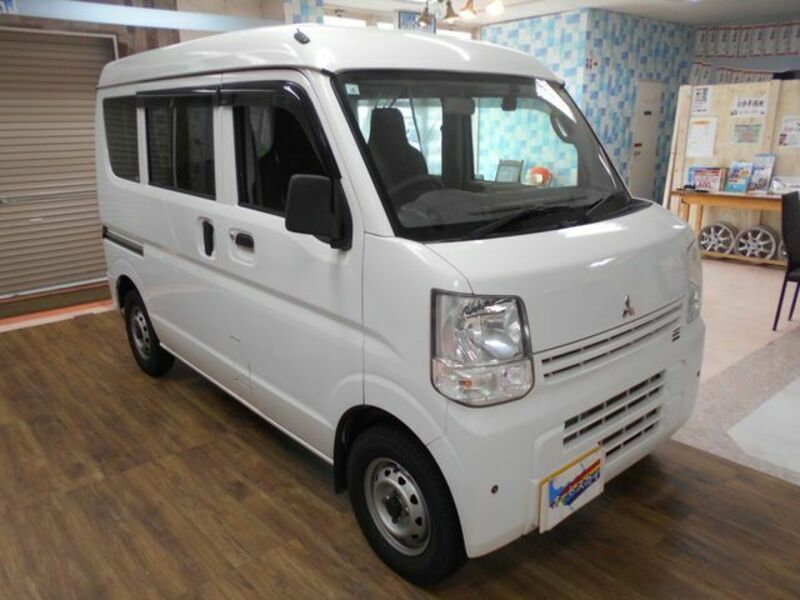 MINICAB VAN