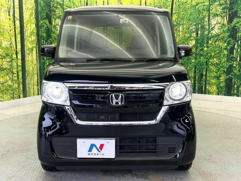 N BOX