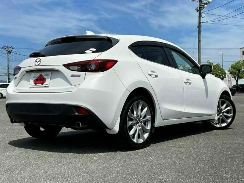 AXELA SPORTS