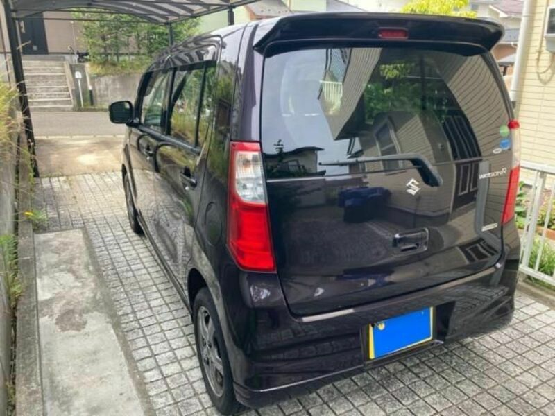 WAGON R
