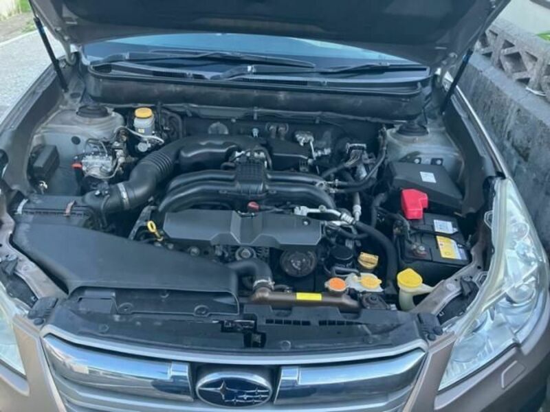 LEGACY OUTBACK