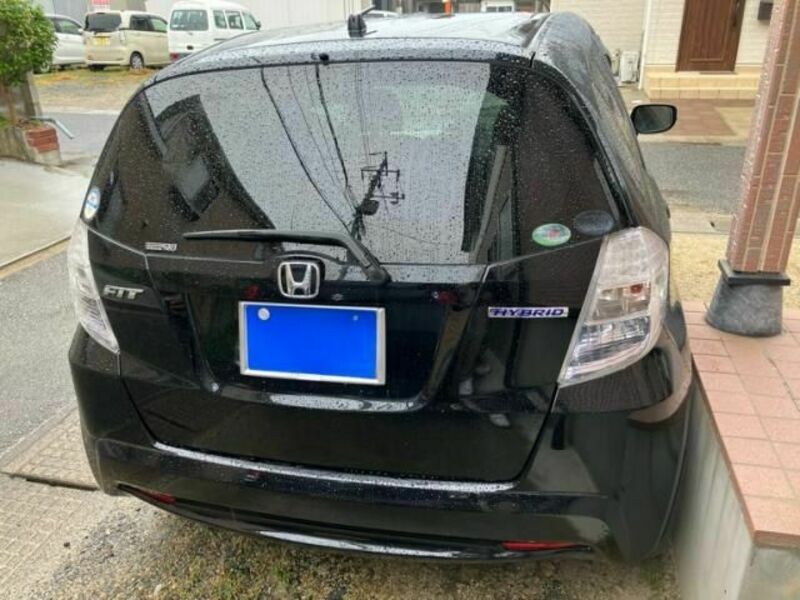 FIT HYBRID