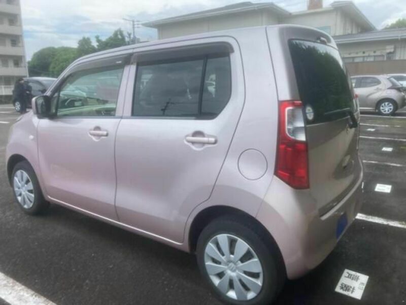 WAGON R