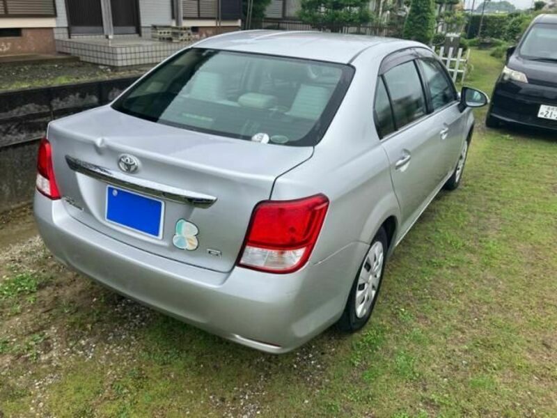 COROLLA AXIO