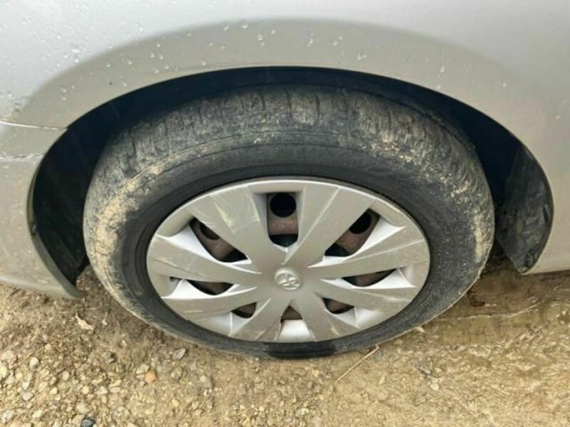 COROLLA AXIO