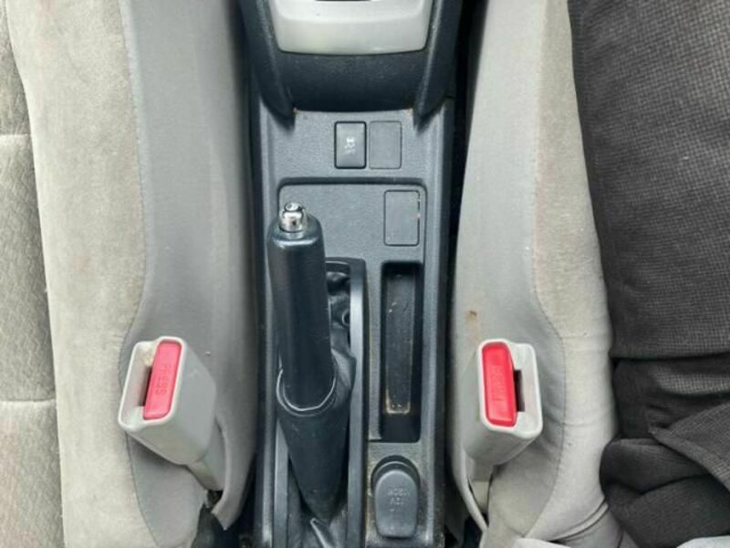 COROLLA AXIO