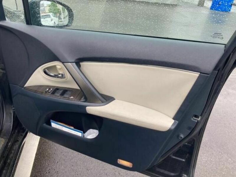 AVENSIS WAGON