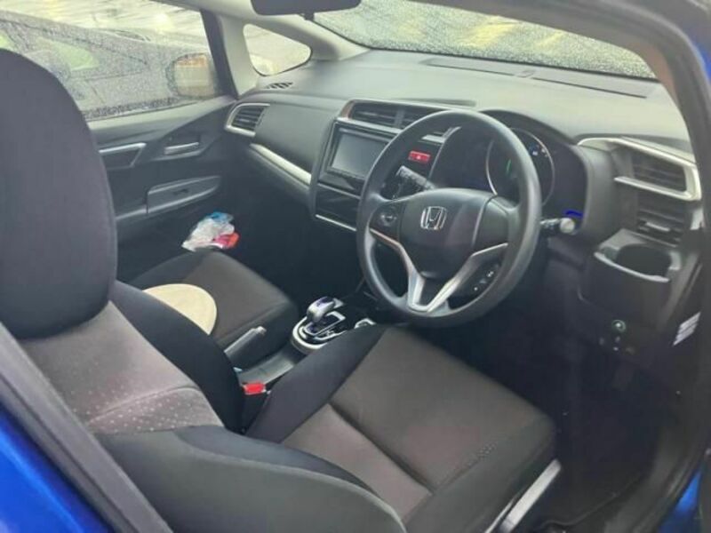 FIT HYBRID