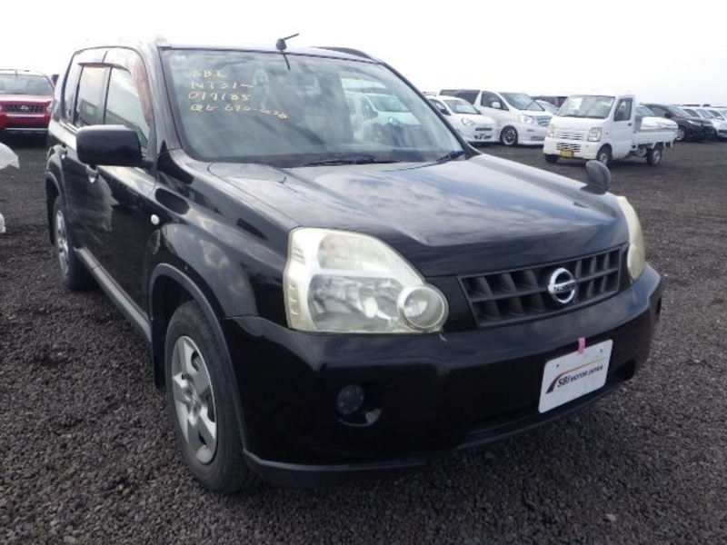 X-TRAIL