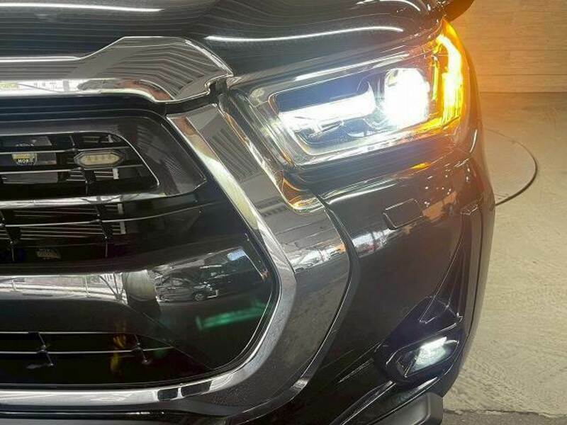HILUX