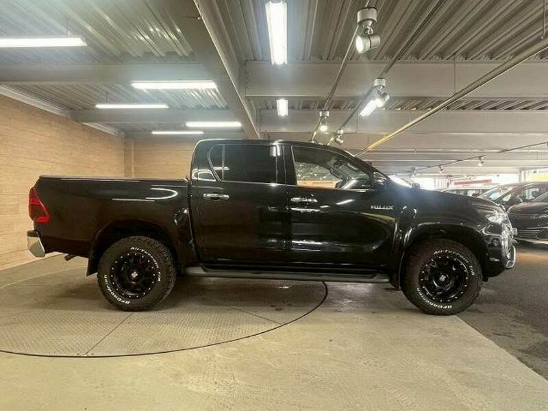 HILUX