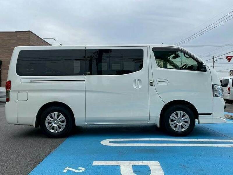 NV350 CARAVAN