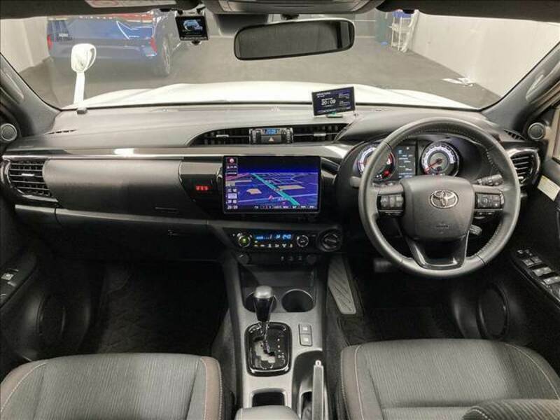 HILUX