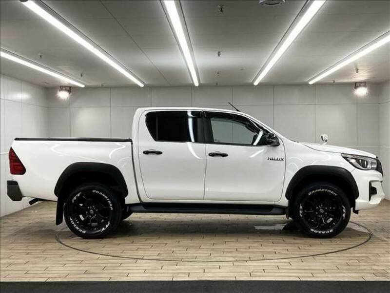 HILUX