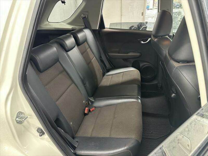FIT SHUTTLE