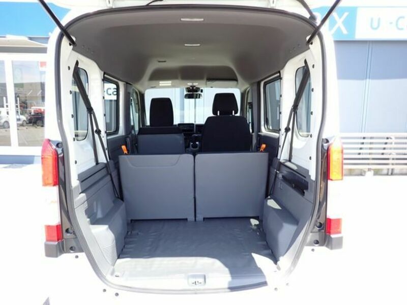 N-VAN