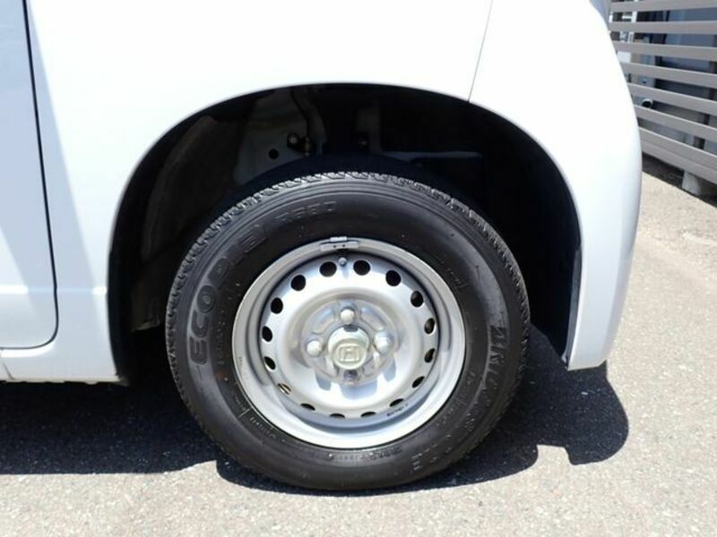 N-VAN