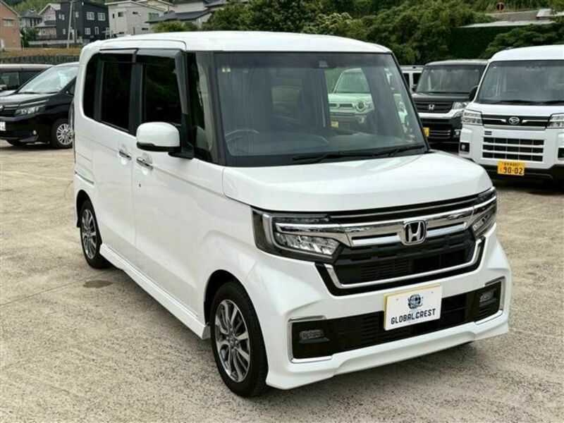 N BOX CUSTOM