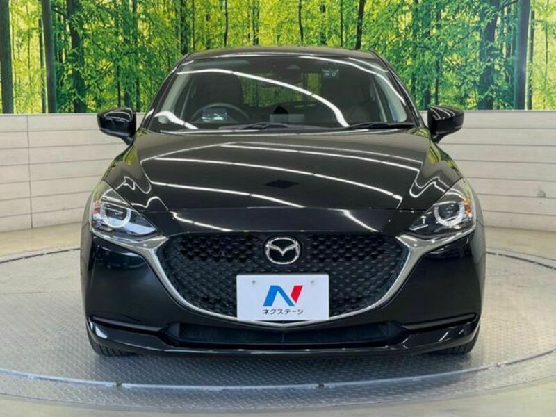 MAZDA2