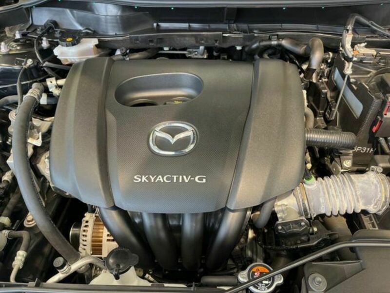 MAZDA2