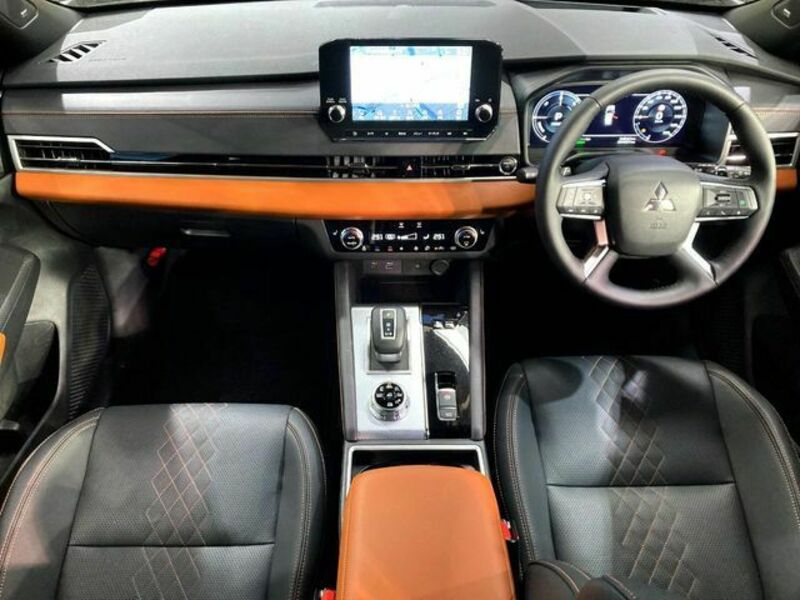 OUTLANDER PHEV