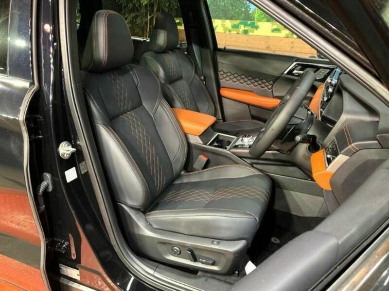 OUTLANDER PHEV