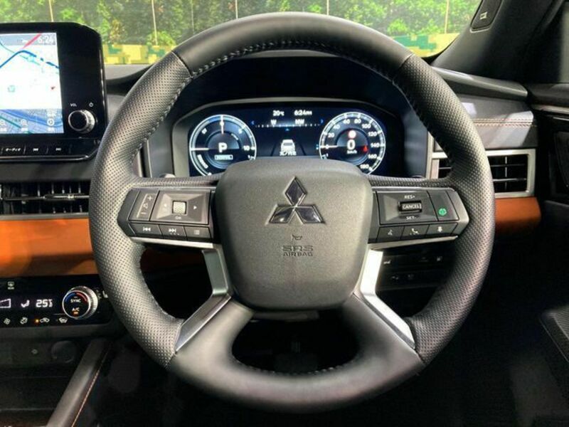 OUTLANDER PHEV