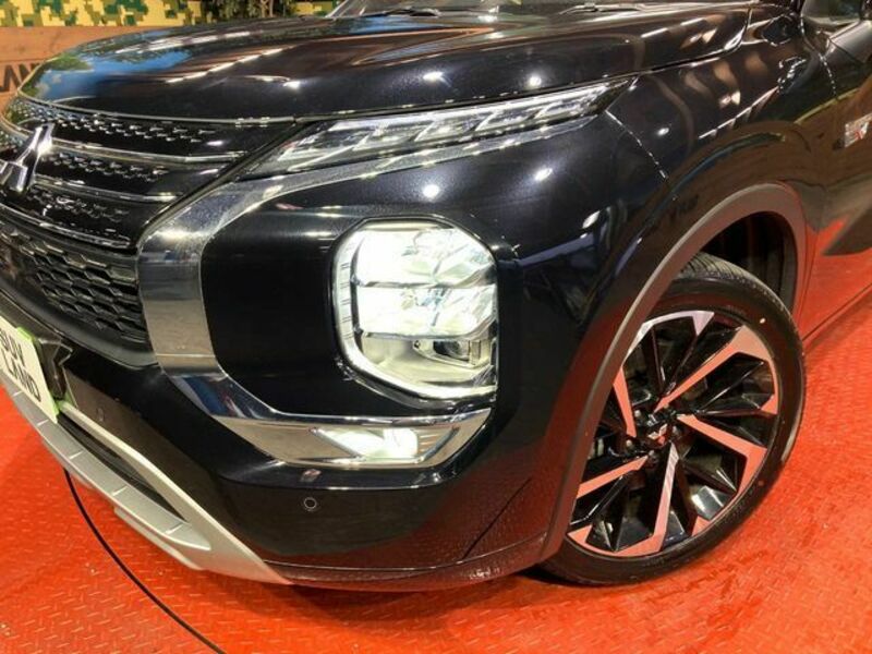 OUTLANDER PHEV