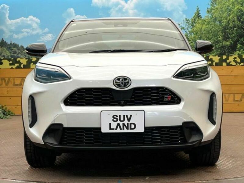 YARIS CROSS