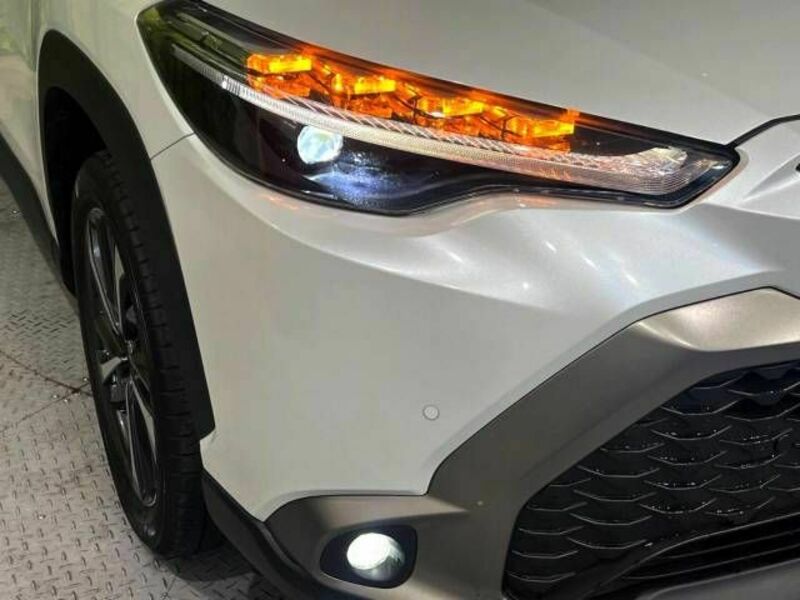 COROLLA CROSS