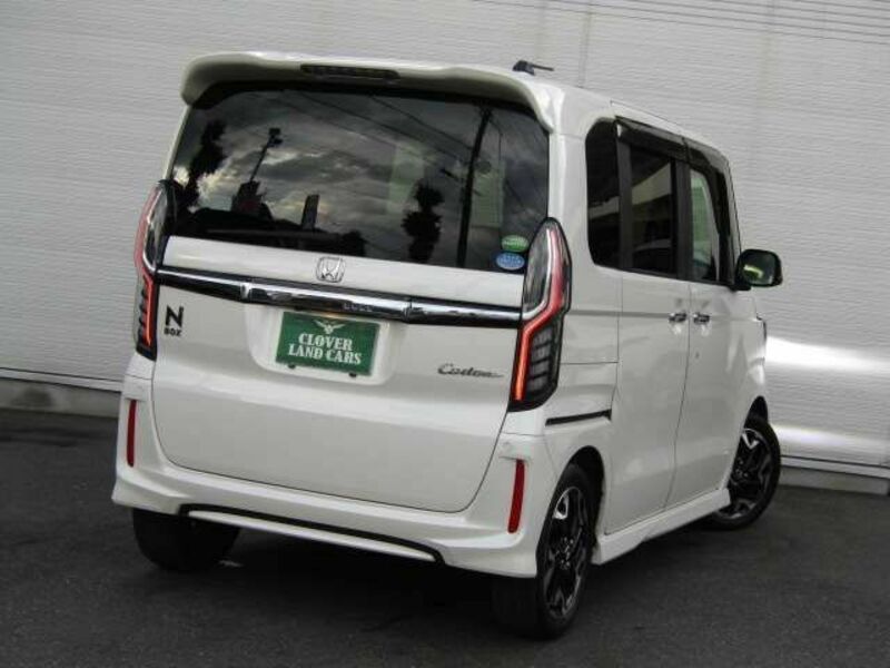 N BOX CUSTOM