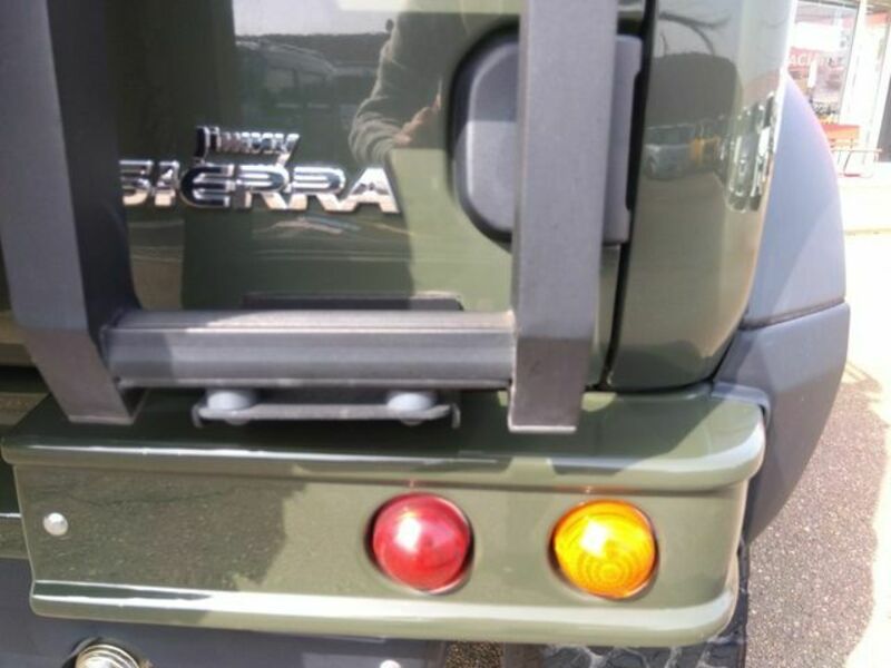 JIMNY SIERRA