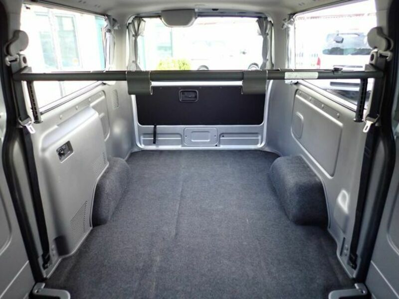 NV350 CARAVAN