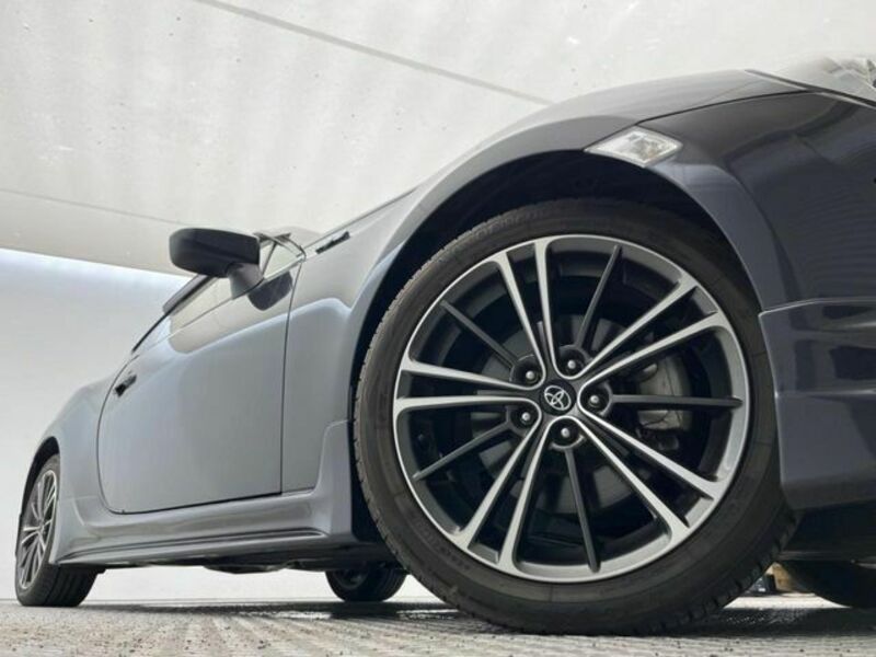 86