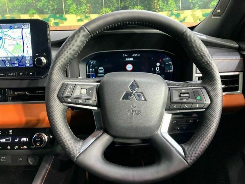 OUTLANDER PHEV