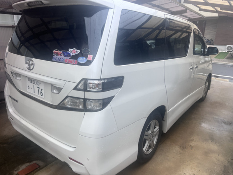 VELLFIRE