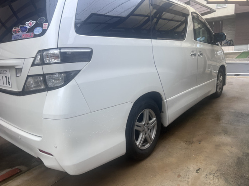VELLFIRE