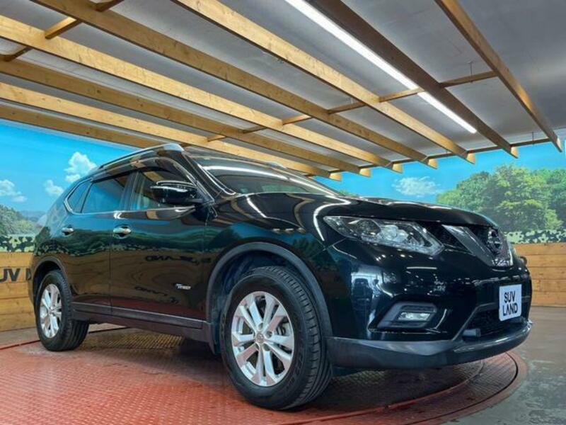 X-TRAIL