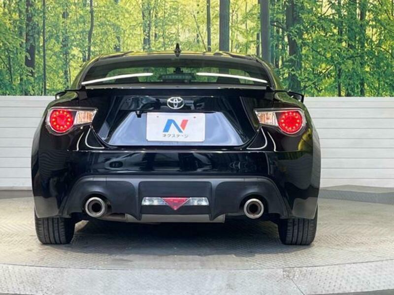 86