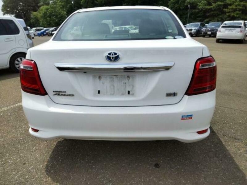 COROLLA AXIO