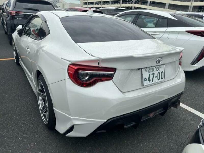 86