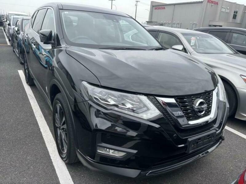 X-TRAIL