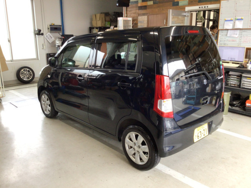 WAGON R