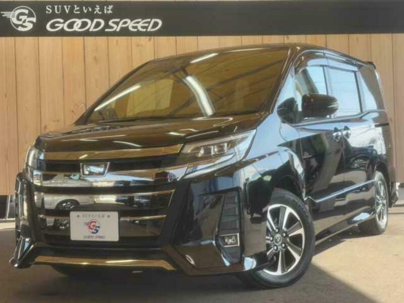 TOYOTA NOAH