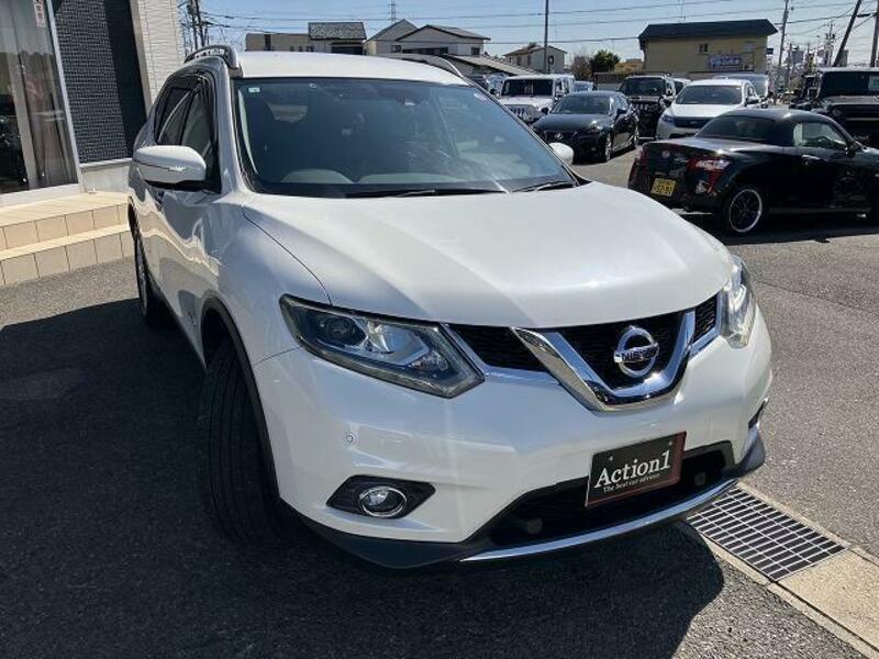X-TRAIL